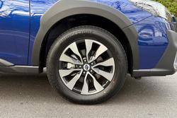 2025 Subaru
Outback AWD Touring XT
