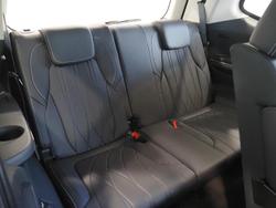 2025 LDV
D90 Mode
