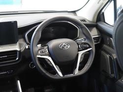 2025 LDV
D90 Mode