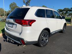 2017 Mitsubishi ZL2L46 Outlander LS Auto 2WD MY17 STARLIGHT