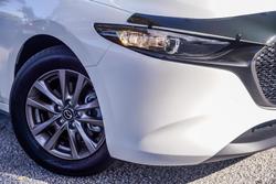 2025 Mazda 3 G20 Pure