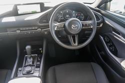 2025 Mazda 3 G20 Pure