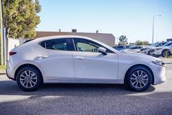 2025 Mazda 3 G20 Pure