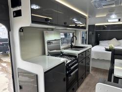 2025 JB Caravans 21'6 Dirt Road Xtreme (Immediate Delivery)