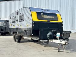JB Caravans 23' Scorpion Front Club SINGLE/KING BED