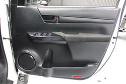 2020 Toyota Hilux SR GUN126R 4X4 Dual Range Glacier White