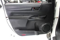 2020 Toyota Hilux SR GUN126R 4X4 Dual Range Glacier White