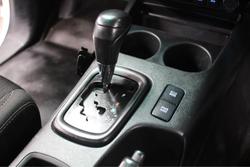 2020 Toyota Hilux SR GUN126R 4X4 Dual Range Glacier White
