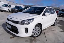 2017 Kia
Rio S