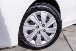 2017 Kia
Rio S