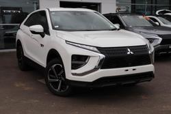 2024 Mitsubishi Eclipse Cross PHEV ES