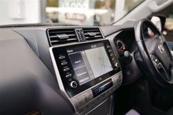 2021 Toyota
Prado DSL WGN AT VX