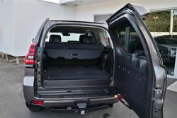 2021 Toyota
Prado DSL WGN AT VX