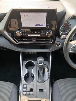 2023 Toyota Kluger GX AXUH78R 4X4 On Demand Frosted White