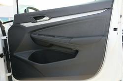 2025 Volkswagen
Golf 110TSI Life