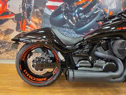 2018 Suzuki VZR 1800 BOULEVARD (M109R) Black
