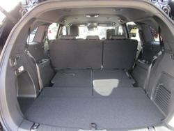 2025 Isuzu
MU-X LS-T