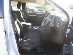2025 Isuzu
                MU-X LS-M