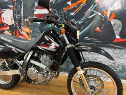 2011 Suzuki DR650SE Black