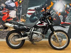 Suzuki DR650SE
