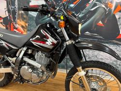 2011 Suzuki DR650SE Black