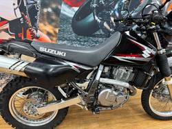 2011 Suzuki DR650SE Black