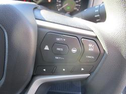 2025 Isuzu
MU-X LS-M