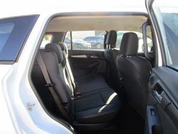 2025 Isuzu
MU-X LS-M