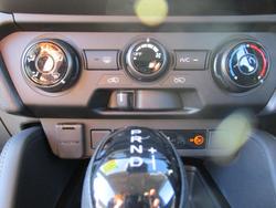 2025 Isuzu
MU-X LS-M