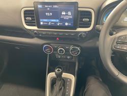 2025 Hyundai Venue Active