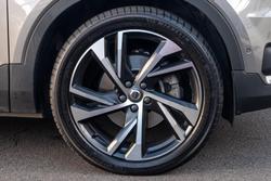 2022 Volvo XC40 T5 R-Design MY22 AWD GOLD