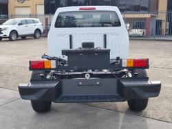 2025 Isuzu
D-MAX SX High Ride