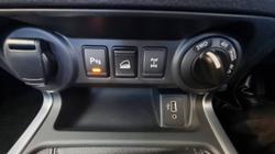 2023 NISSAN
                NAVARA ST 4X4