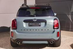 2021 MINI
Countryman Cooper S MINI Yours