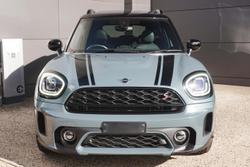 2021 MINI
Countryman Cooper S MINI Yours