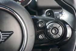 2021 MINI
Countryman Cooper S MINI Yours