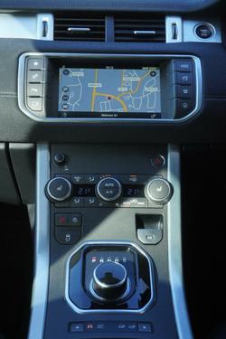 2018 Land Rover
                Range Rover Evoque TD4 150 SE Dynamic