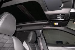 2025 Peugeot
5008 GT Premium Hybrid