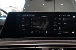 2025 Peugeot
5008 GT Premium Hybrid