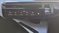 2025 Peugeot 5008 GT Premium Hybrid P74 MY25 Okenite White