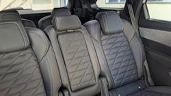 2025 Peugeot 5008 GT Premium Hybrid