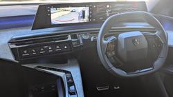 2025 Peugeot 5008 GT Premium Hybrid