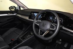 2025 Volkswagen
Golf 110TSI Life