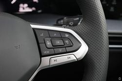 2025 Volkswagen
Golf 110TSI R-Line