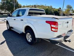 2018 Mitsubishi
Triton GLX+