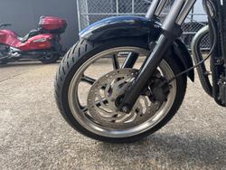 2016 Triumph BONNEVILLE Phantom Black