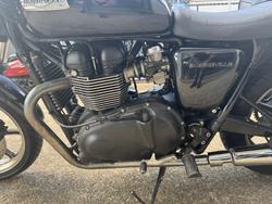 2016 Triumph BONNEVILLE Phantom Black