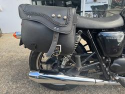 2016 Triumph BONNEVILLE Phantom Black