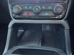 2025 Ford
Everest Trend