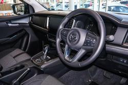 2025 Mazda BT-50 XTR